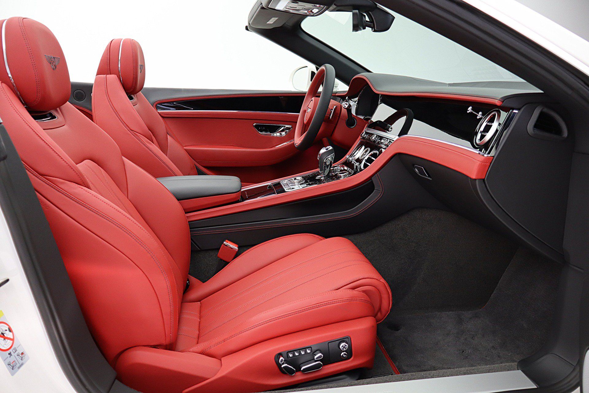 Used 2026 Bentley Continental GT Mulliner AWD/4WD image 39