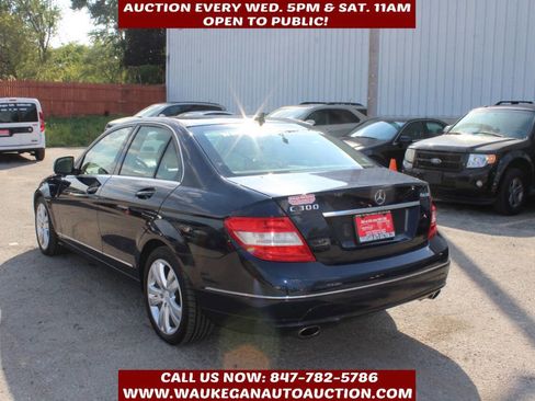 Used 2008 Mercedes-Benz C 300 4MATIC Sedan w/ P1 Pkg image 6
