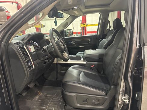 Used 2017 RAM 1500 Laramie w/ Convenience Group RWD image 5
