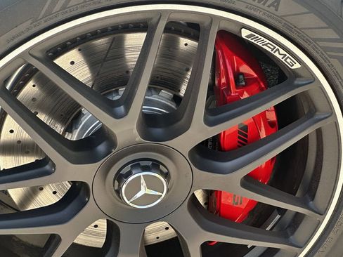New 2025 Mercedes-Benz GLE 63 AMG S image 13
