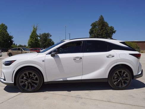 Used 2025 Lexus RX 350h w/ Convenience Package AWD/4WD image 3