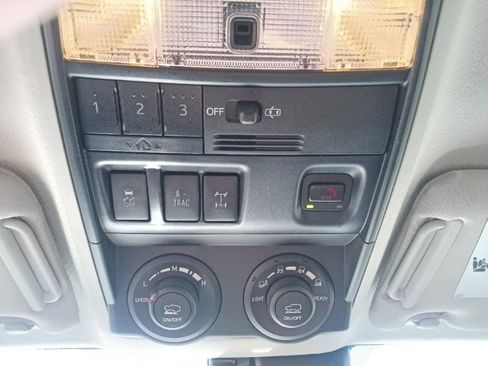 Used 2023 Toyota 4Runner TRD Off-Road Premium image 26