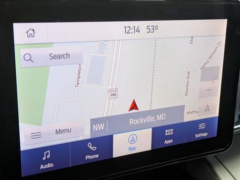 Used 2021 Ford Explorer XLT w/ Equipment Group 202A image 13