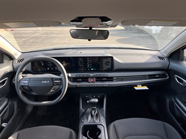 Certified 2026 Kia K4 FWD image 37