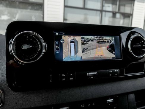 New 2025 Mercedes-Benz Sprinter 2500 image 15
