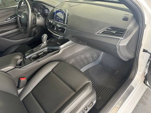 Used 2023 Cadillac CT4 Luxury w/ LPO, ONYX Package RWD image 35
