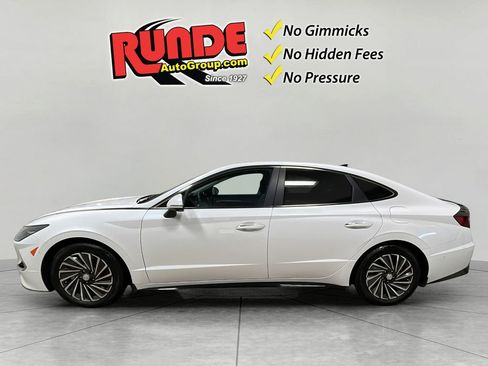 Used 2022 Hyundai Sonata Limited image 2