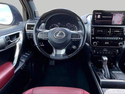 Used 2023 Lexus GX 460 Premium w/ Premium Package AWD/4WD image 6