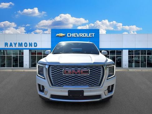 Used 2024 GMC Yukon Denali w/ Max Trailering Package AWD/4WD image 8