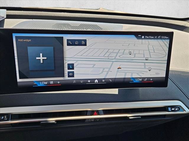 Certified 2025 BMW iX xDrive50 AWD/4WD image 12