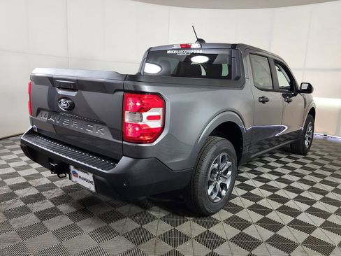 New 2026 Ford Maverick XLT w/ XLT Luxury Package FWD image 8