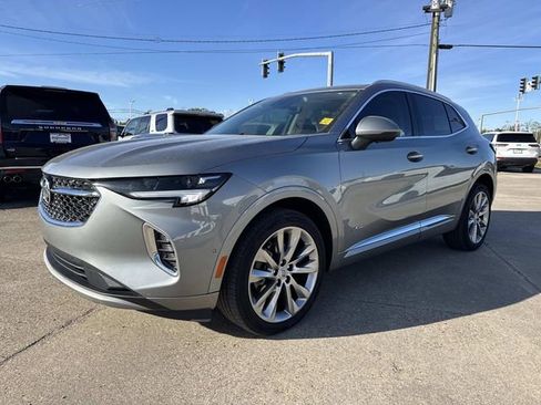 Used 2023 Buick Envision Avenir image 3