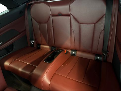 Used 2023 BMW M440i Convertible w/ Premium Package image 10