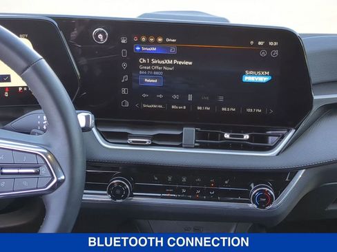 New 2025 Chevrolet Equinox LT w/ Safety and Technology Package FWD image 15