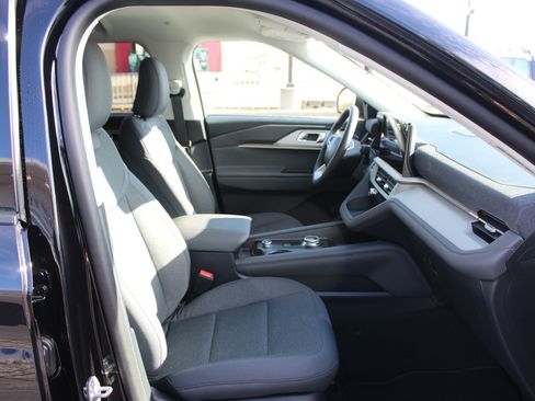 New 2026 Ford Explorer Active AWD/4WD image 12