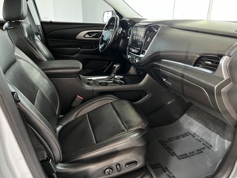 Used 2018 Chevrolet Traverse LT FWD image 31
