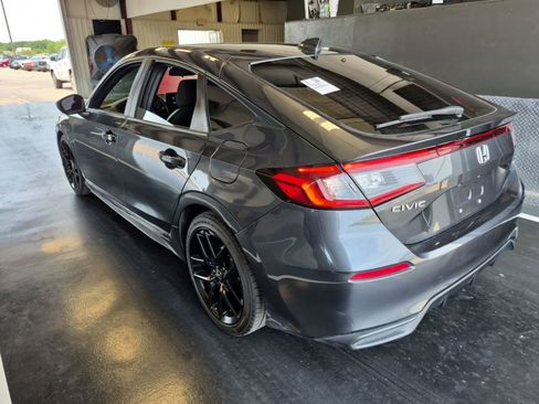 Used 2025 Honda Civic Sport image 4