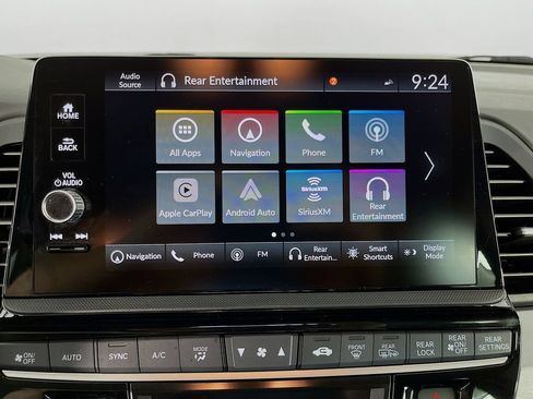 Used 2025 Honda Odyssey Touring image 19
