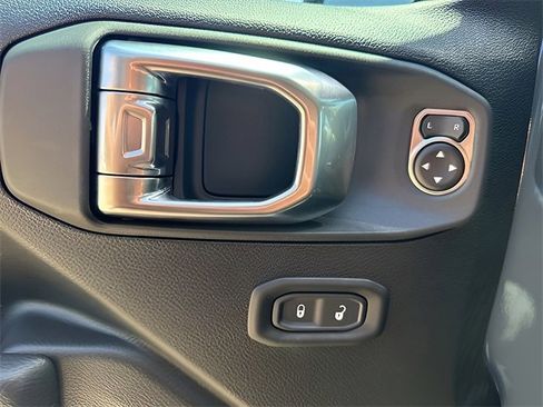 New 2025 Jeep Wrangler Sport S image 15