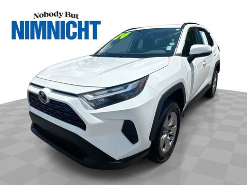 Used 2024 Toyota RAV4 XLE FWD image 1