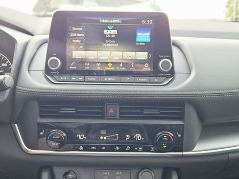 New 2026 Nissan Rogue SV image 22