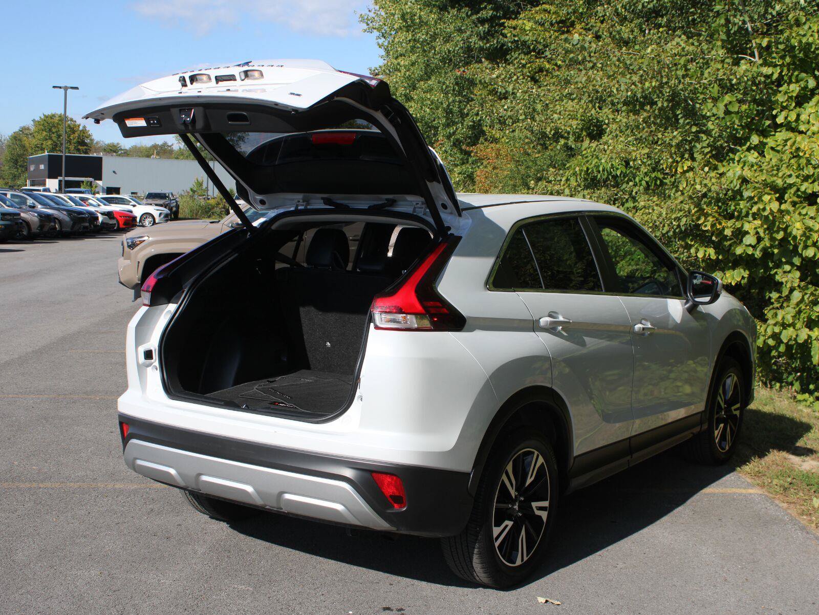 Used 2025 Mitsubishi Eclipse Cross SE AWD/4WD image 7