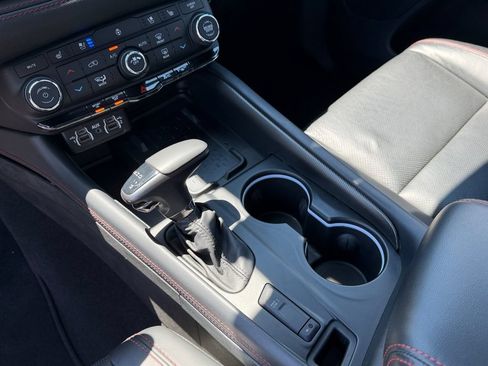 Used 2025 Dodge Durango R/T w/ Blacktop Package AWD/4WD image 34