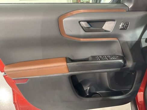 Used 2023 Ford Bronco Sport Outer Banks w/ Tech Package image 21