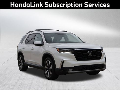 Used 2025 Honda Pilot Elite image 14