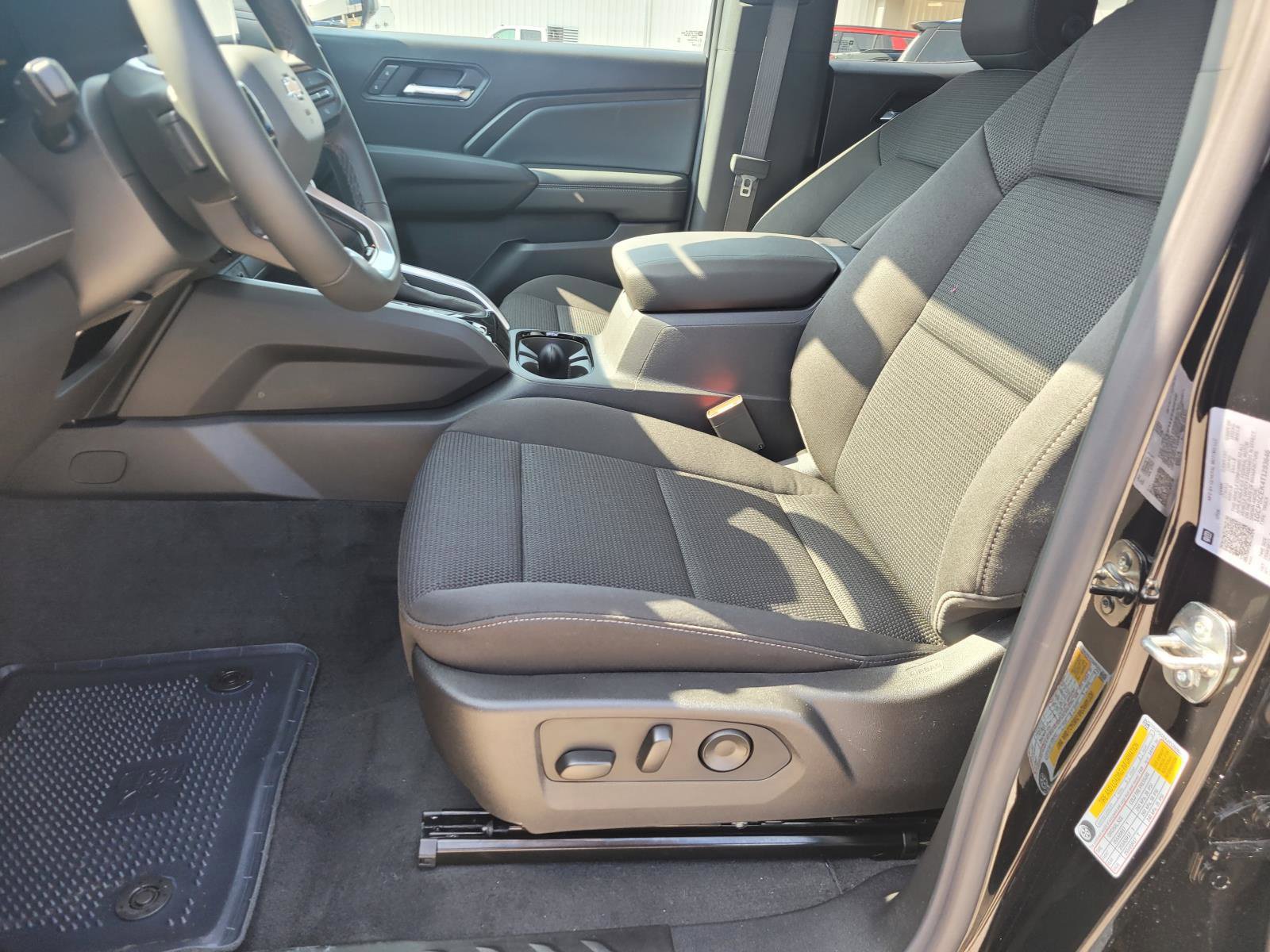 New 2026 Chevrolet Colorado LT RWD image 9