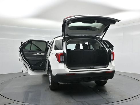 New 2026 Ford Explorer Active RWD image 34