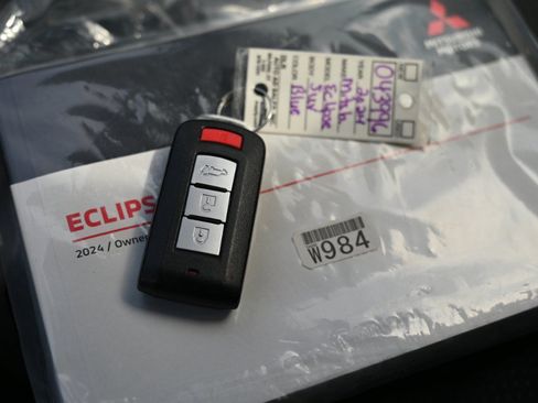 Used 2024 Mitsubishi Eclipse Cross SE AWD/4WD image 29