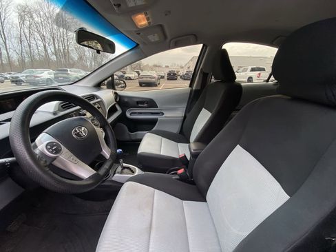 Used 2012 Toyota Prius C Two image 19