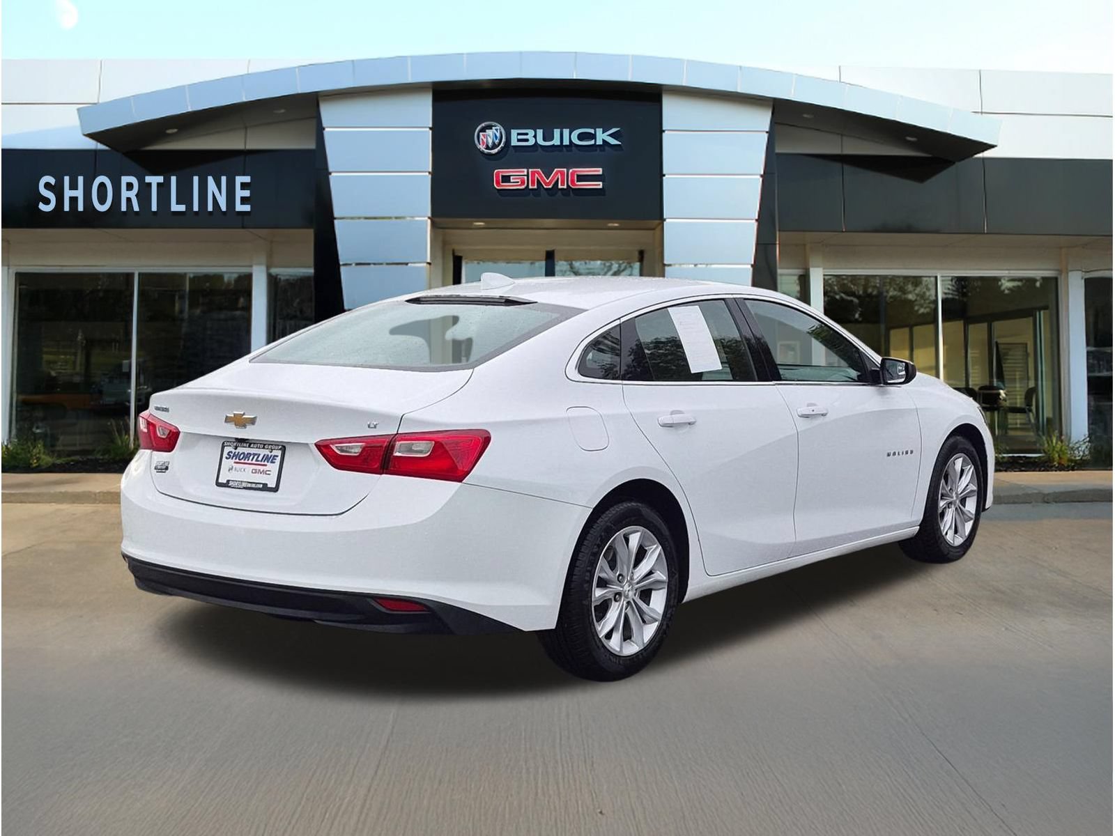 Used 2023 Chevrolet Malibu LT FWD image 3