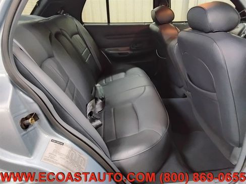 Used 1999 Ford Crown Victoria LX RWD image 15