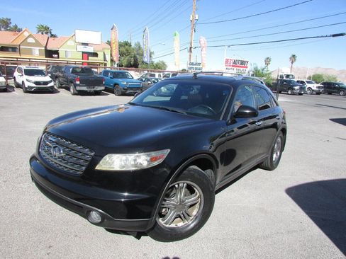 Used 2004 INFINITI FX35 2WD w/ Touring Pkg image 10