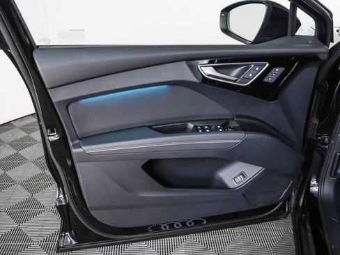 Certified 2024 Audi Q4 e-tron Prestige image 25