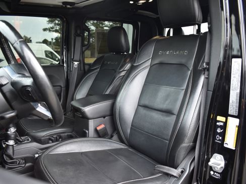 Used 2022 Jeep Gladiator Overland w/ Popular Equipment Package image 27