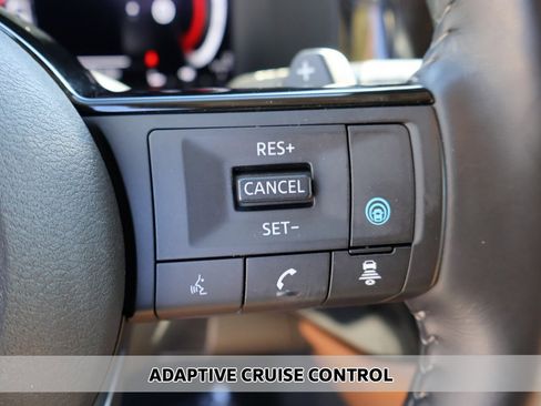 Used 2024 Nissan Pathfinder Platinum w/ Cargo Package image 6