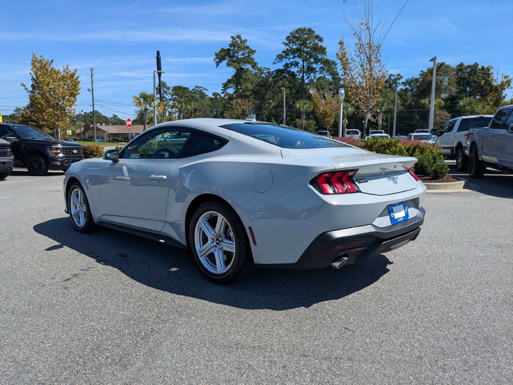 New 2026 Ford Mustang Coupe RWD image 7