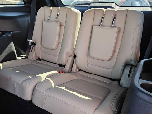 Used 2018 Ford Explorer Limited w/ Equipment Group 301A image 17