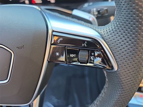 Used 2023 Audi S7 Premium Plus image 35