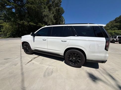 Used 2023 Cadillac Escalade Sport Platinum w/ LPO, ONYX Package AWD/4WD image 11
