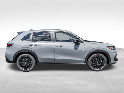 New 2027 Honda HR-V Sport image 2
