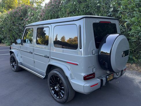 Used 2023 Mercedes-Benz G 550 image 29
