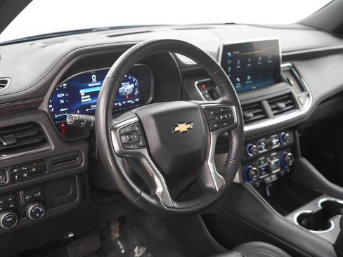 Used 2023 Chevrolet Suburban LT w/ Luxury Package AWD/4WD image 21
