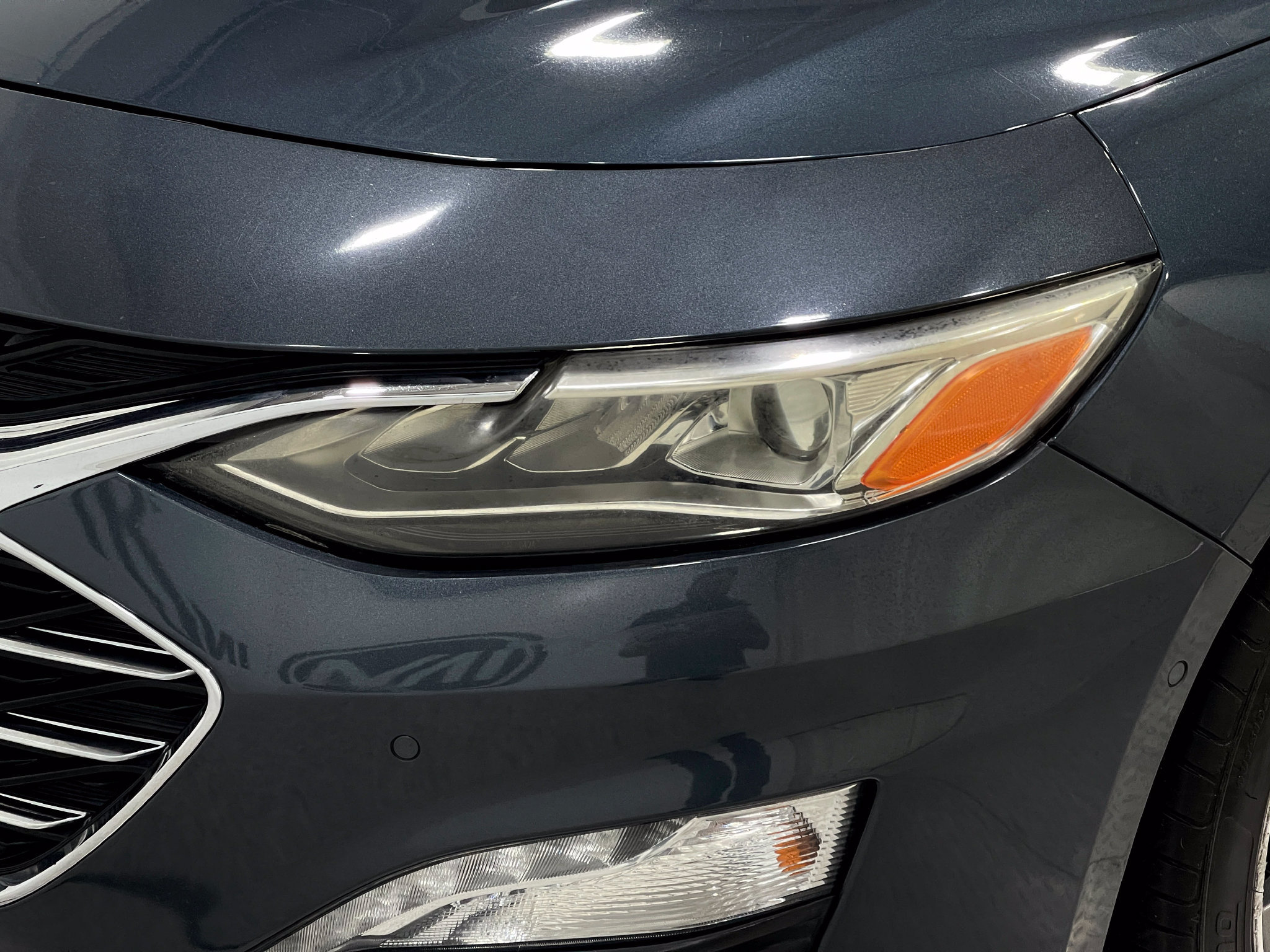 Used 2020 Chevrolet Malibu Premier FWD image 31