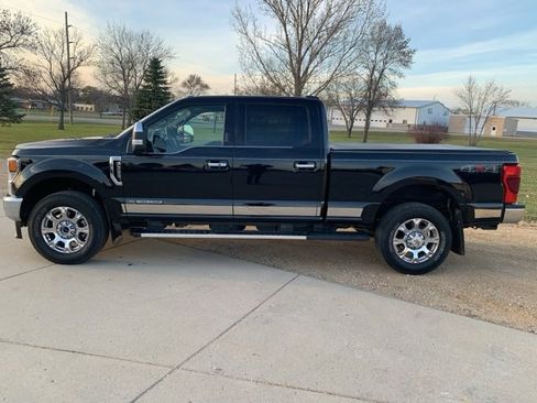 Used 2022 Ford F350 King Ranch w/ Chrome Package image 4