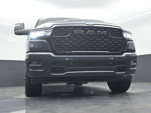New 2026 RAM 1500 Express AWD/4WD image 40