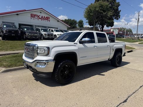 Used 2017 GMC Sierra 1500 SLT w/ SLT Premium Package AWD/4WD image 1